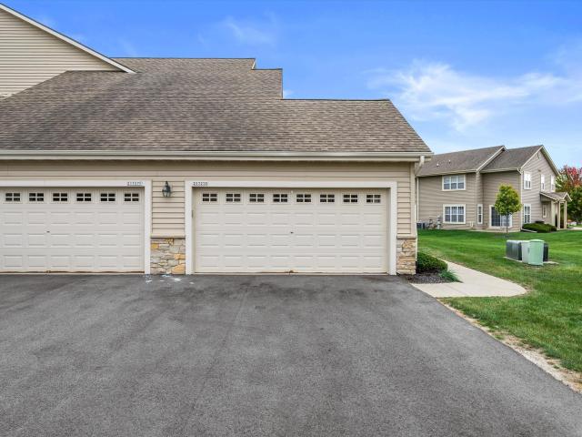 Condo for sale in Lannon, Waukesha County