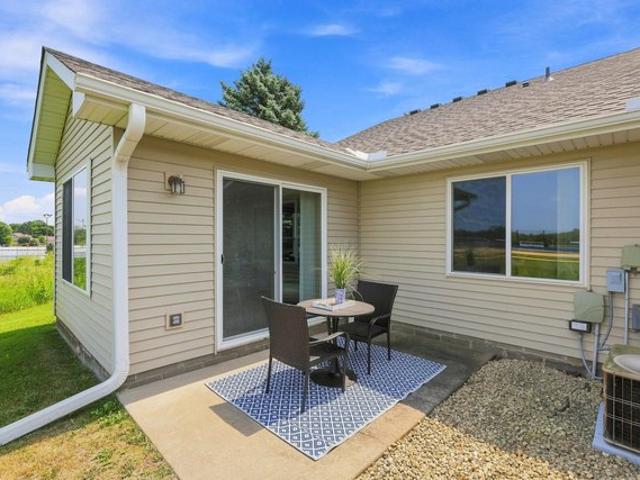 Townhouse for sale in Hennepin, Minnesota