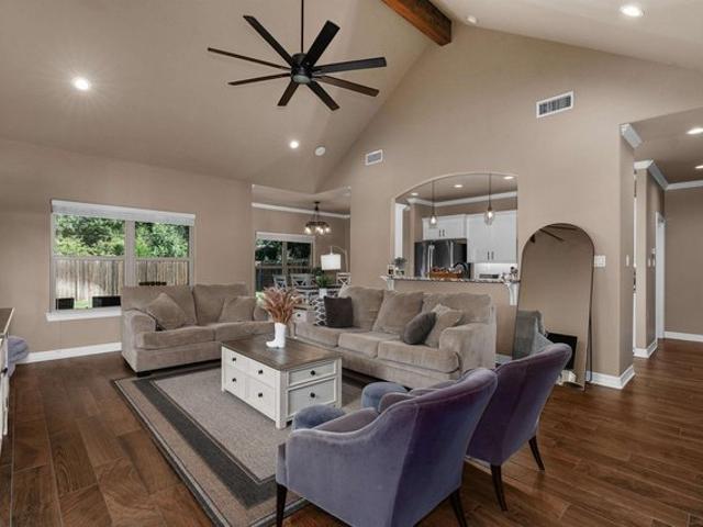 Townhouse for sale in Longview, Texas