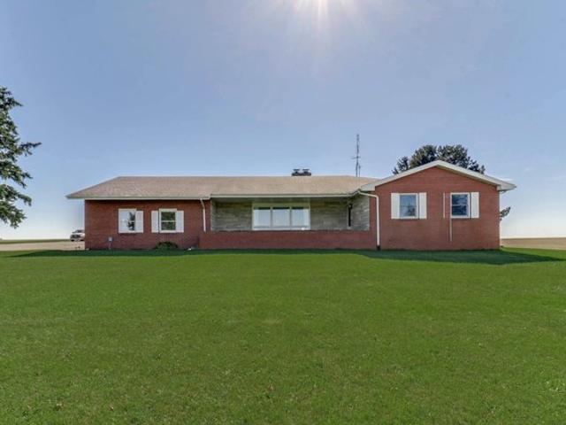 House for sale in Downs, McLean County