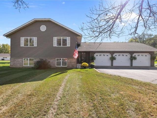 House for sale in Saint Augusta, Minnesota