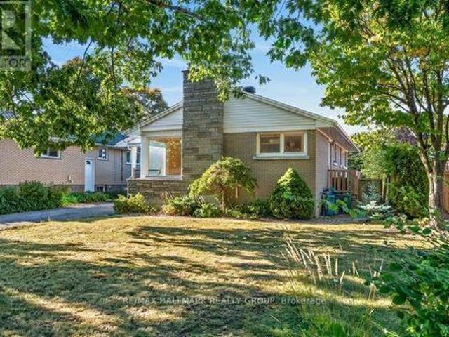 House for sale in Bay, Ottawa