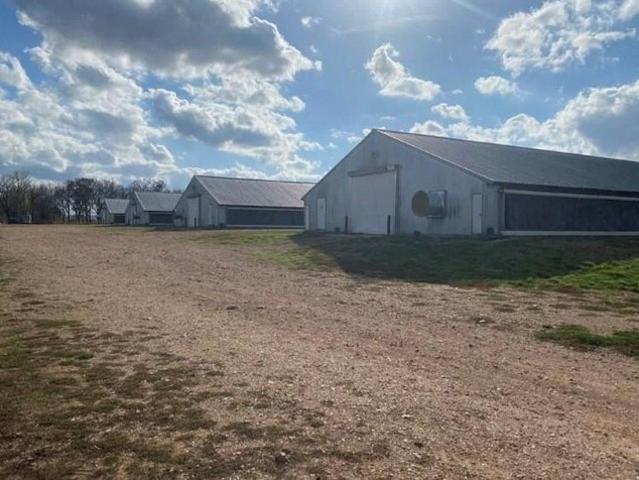 Farm for sale in Ark