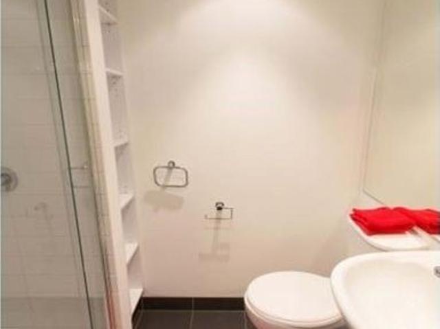 Apartment for rent in Box Hill