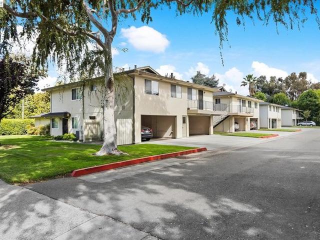 Condo for sale in Union City, California