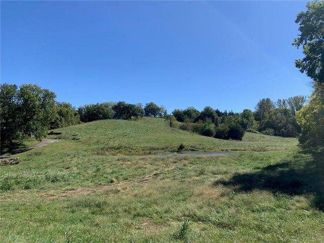Farm for sale in Platte City, Platte County
