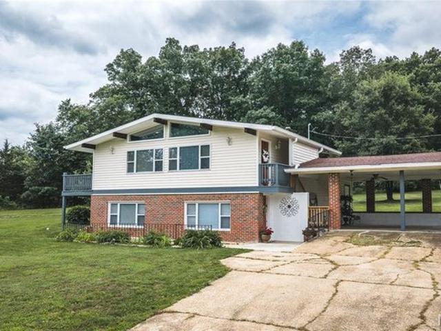 House for sale in Cuba, Missouri