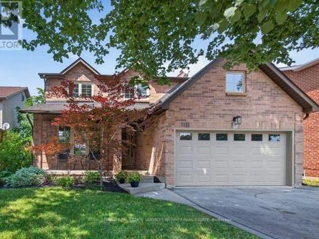 House for sale in Oakville, Ontario