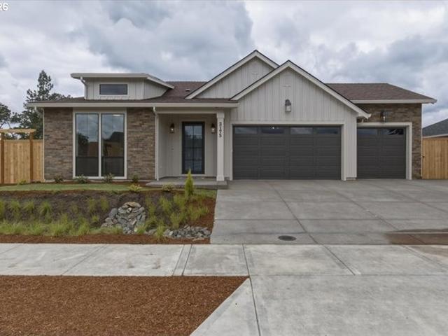House for sale in Oregonia