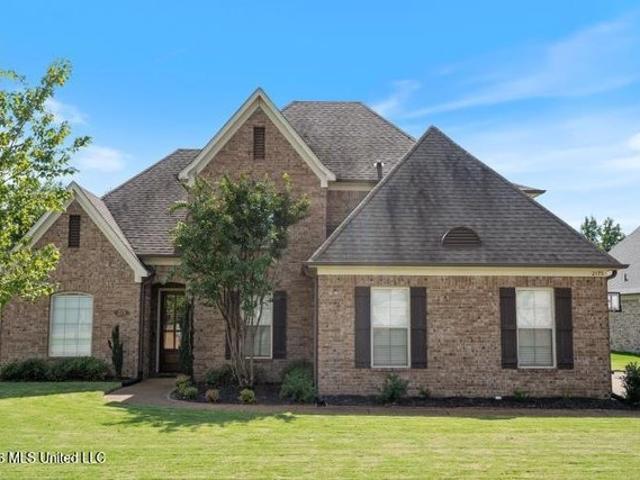 House for sale in Southaven, Mississippi