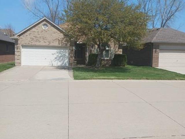 Condo for sale in Macomb, Michigan