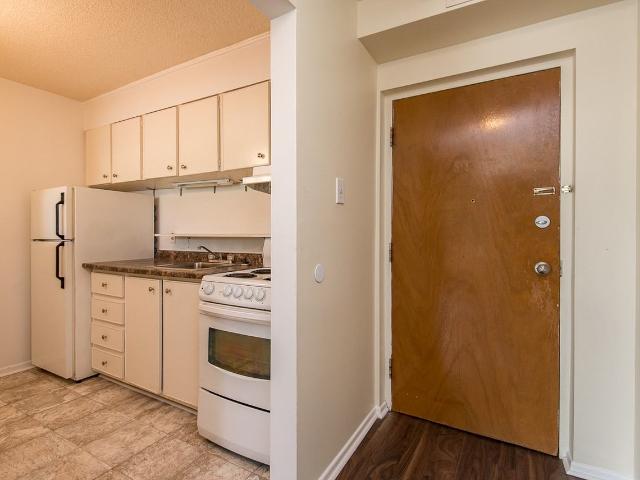 Apartment for rent in Mulhurst Bay, Ontario