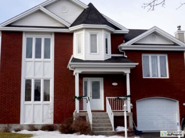 Apartment for rent in Sainte-Julie, Montérégie