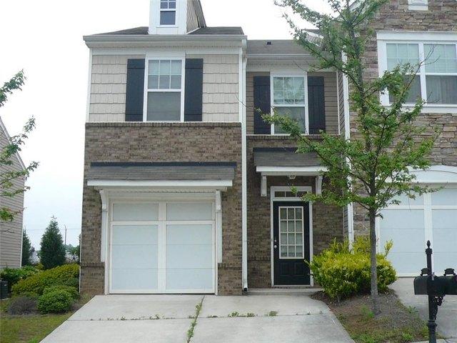 Townhouse for sale in Duluth, Georgia