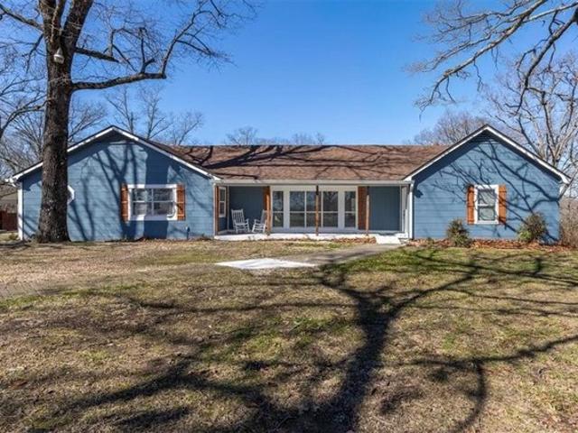 House for sale in Ark