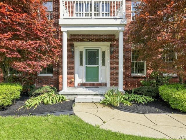 House for sale in Grand Island, New York