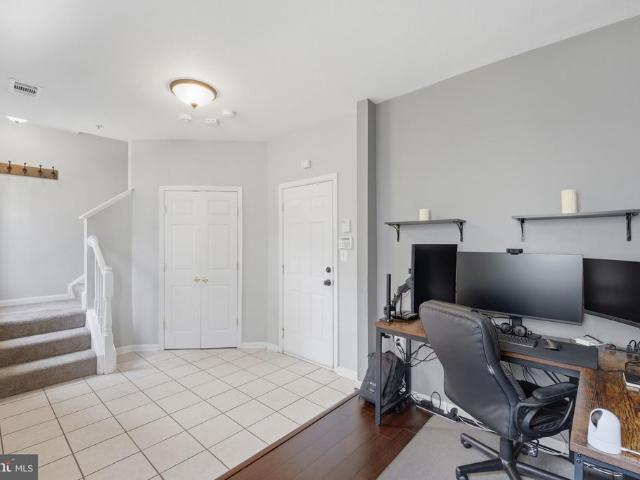 Condo for sale in Virginia