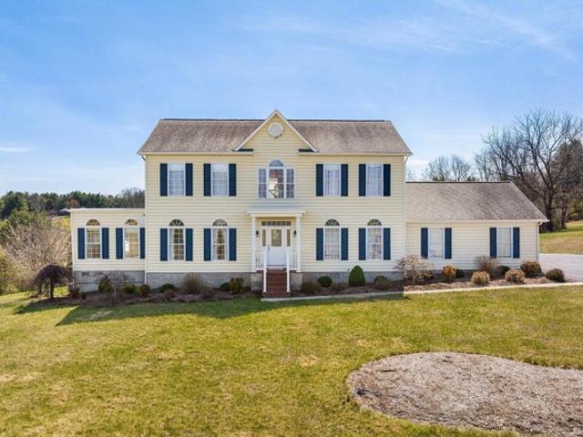 House for sale in Virginia