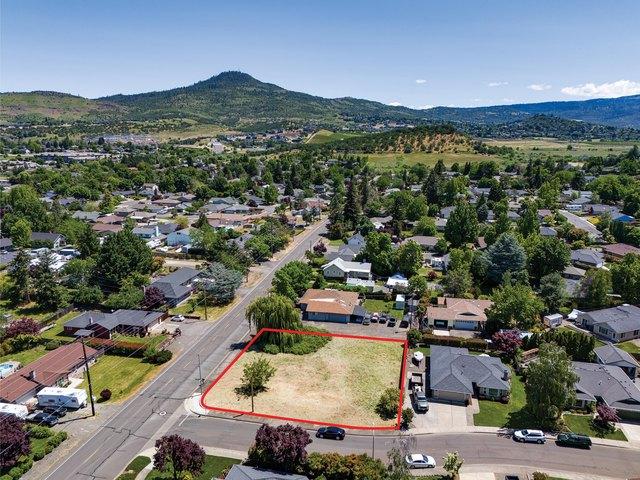 Land for sale in Oregonia