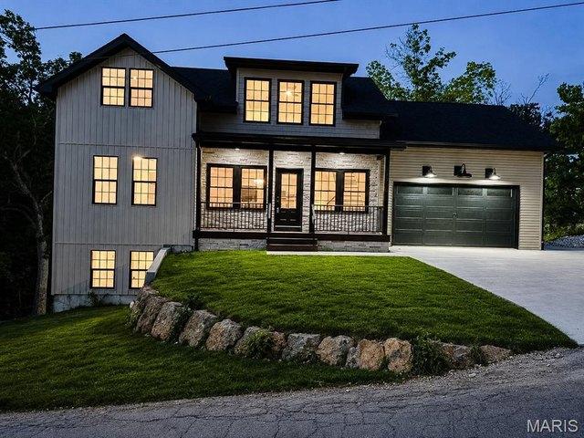House for sale in Saint Robert, Pulaski County
