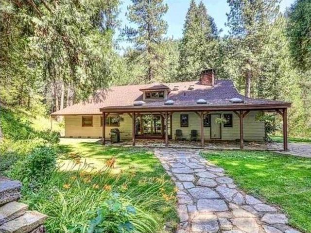 House for sale in Downieville, California