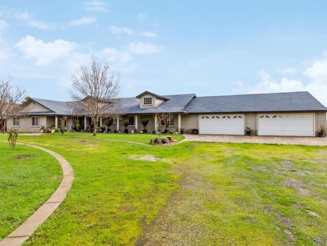 House for sale in Madera, California