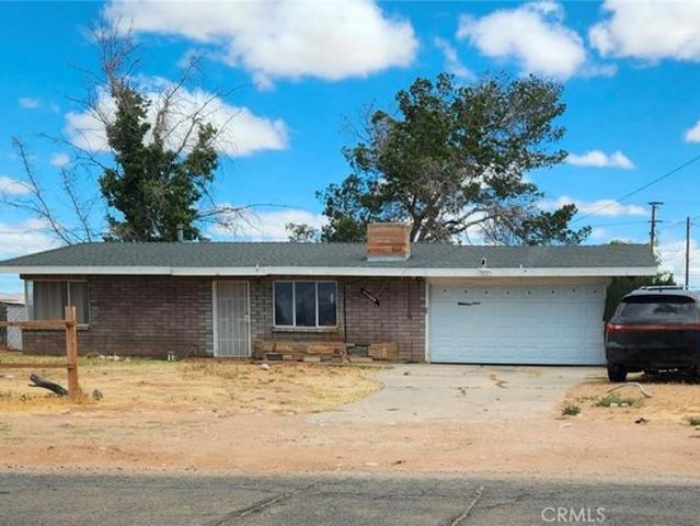 House for sale in Apple Valley, California