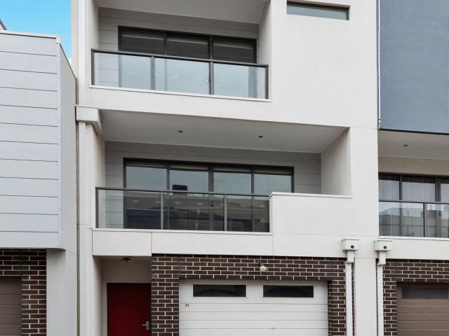 Apartment for rent in Caroline Springs, Melbourne
