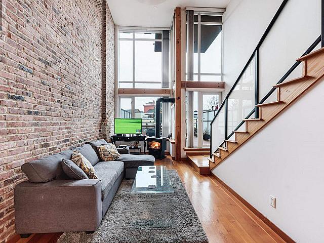 Condo for sale in New Westminster, British Columbia