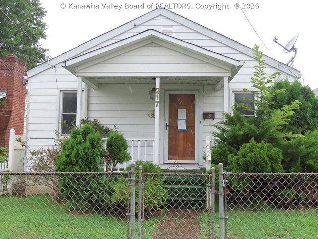House for sale in Dunbar, West Virginia