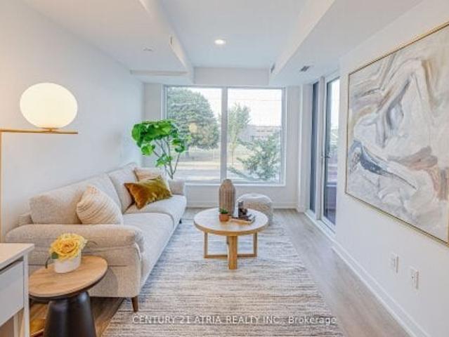 Condo for sale in Toronto, Golden Horseshoe