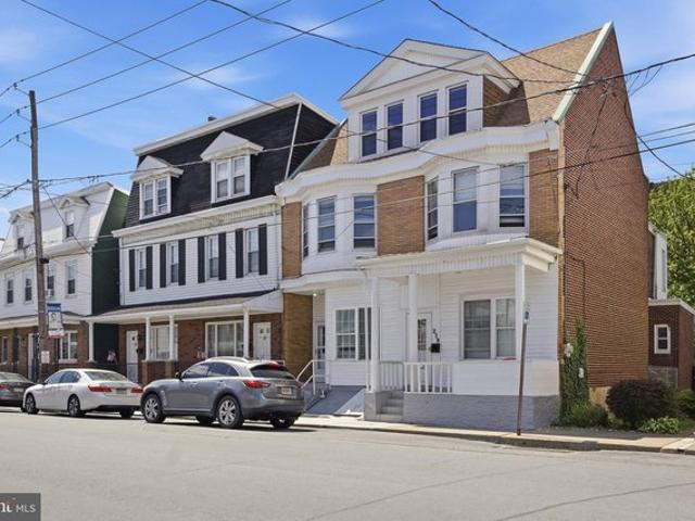 Townhouse for sale in Minersville, Pennsylvania