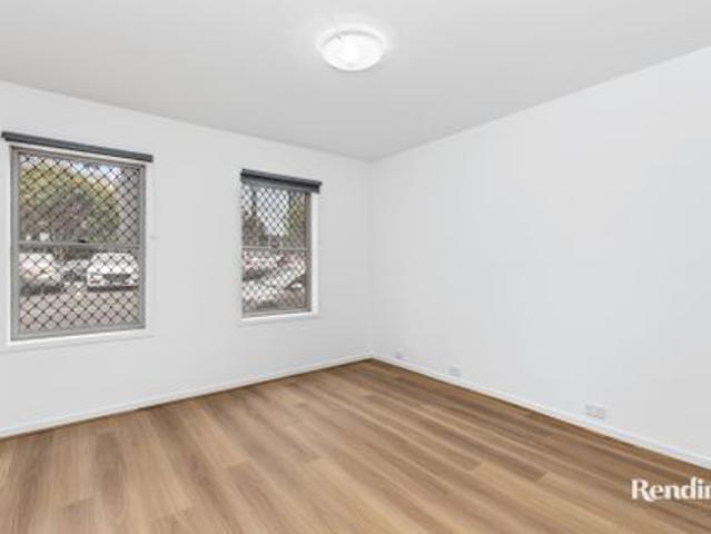 Apartment for rent in North Melbourne