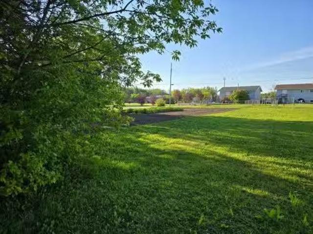 House for sale in Mclennan, Alberta