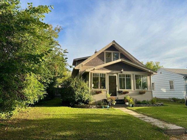 House for sale in Crookston, Minnesota