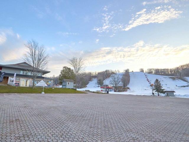 Condo for sale in Oro-medonte, Ontario