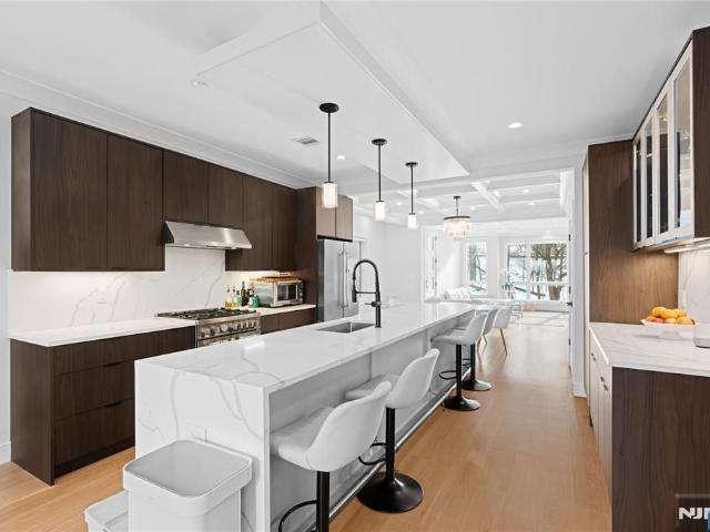 House for rent in Palisades Park, New Jersey