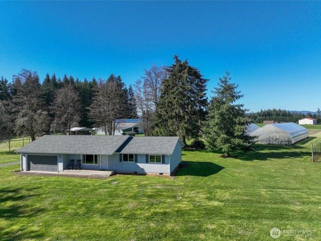 House for sale in Winlock, Washington