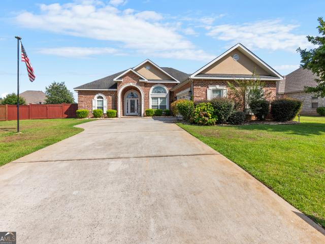 House for sale in Byron, Georgia