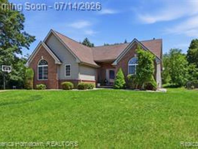 House for sale in Marion Township, Howell