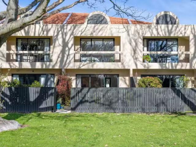 House for sale in Heathcote, Canterbury