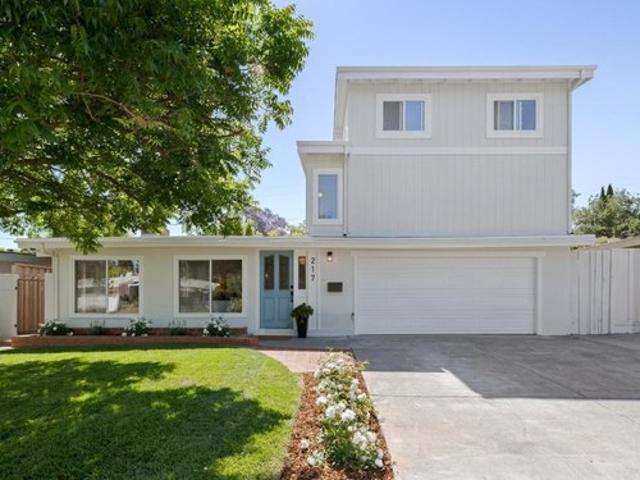 House for sale in Mountain View, California