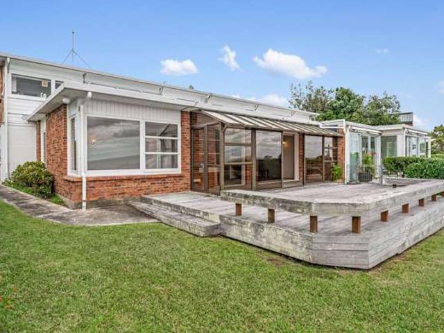 House for sale in Takapuna, Oroua County