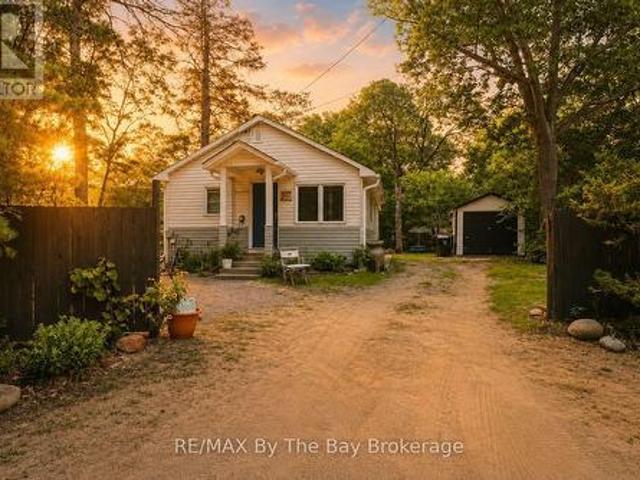 House for sale in Wasaga Beach, Ontario