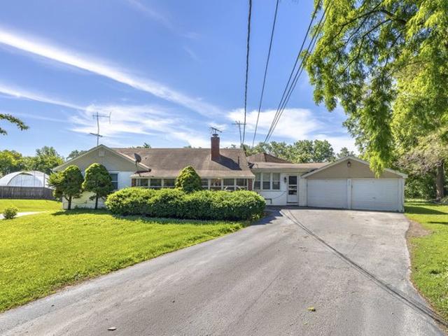 House for sale in Thornton, Illinois