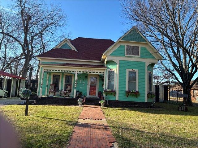 House for sale in Pilot Point, Denton County
