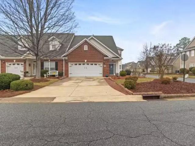 Condo for sale in Burlington