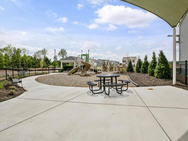Townhouse for sale in Wilsons Mills, Johnston County