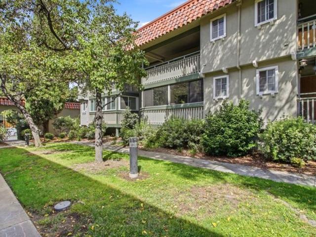 Condo for sale in Santa Clara, California