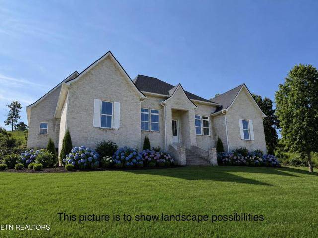 House for sale in Dogwood Shores, Loudon